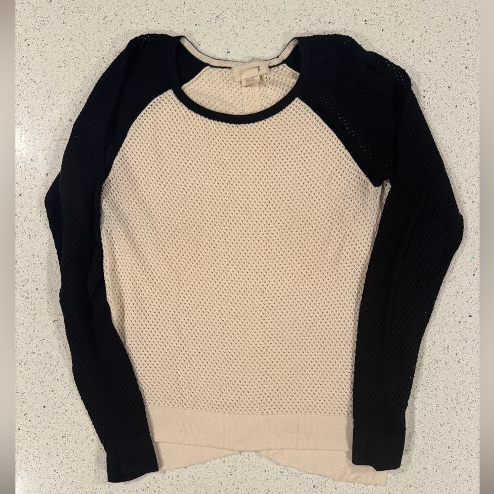 Knitted Black and Cream Raglan